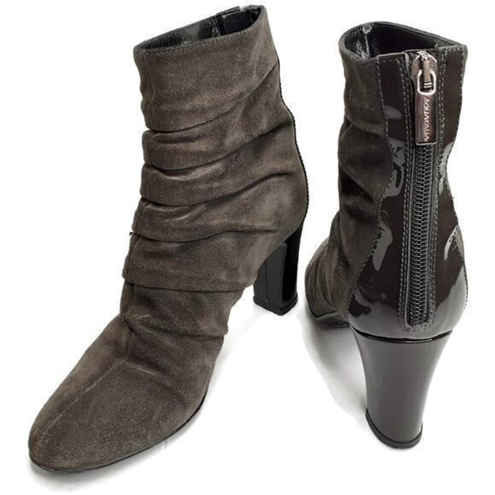 AQUATALIA Boots Heels‎ Size 6.5 Suede Pleated Patent Ankle Booties Gray